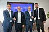 Strategische Partnerschaft von Volkswagen Nutzfahrzeuge und Connected Cars ermöglicht vorausschauende Wartung und Echtzeit-Diagnosen: v.l.: Ulrik Deijsig (Connected Cars) , Lars Krause, Michael Obrowski (beide VWN), Jesper Hill-Kjaersgaard (Connected Cars)