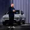 Anders Bell vor Volvos neuem E-SUV EX90