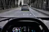 Das Head-up-Display projiziert die Grafiken scheinbar vor den Audi Q4 e-E-Tron
