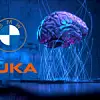 Animiertes Gehirn mit Datenströmen, daneben links die Logos von Kuka und BMW.