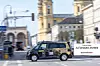 Der autonome ID. Buzz fährt durch München | Volkswagen Nutzfahrzeuge und Moia wollen autonome Shuttles ab 2026 in Hamburg für alle verfügbar machen.
