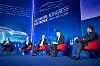 In der Paneldiskussion auf dem Automobil Elektronik Kongress 2024 von links nach rechts: Moderator Ricky Hudi von Future Mobility Technologies, Christoph Grote (BMW), Mathias Pillin (Robert Bosch), Lars Reger (NXP) und Nakus Duggal (Qualcomm)