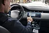 JLR Infotainment / JLR setzt auf Automotive OS von Elektrobit