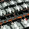 Batteriezellen in einem Batteriepack für Elektroautos / So kann KI das Leben der Batterie verlängern