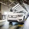 Fertig montierter Volvo XC40 Recharge im Werk Gent
