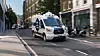 Ford Transit Kastenwagen als ZUstellfahrzeug von Hermes auf den Straßen Londons.